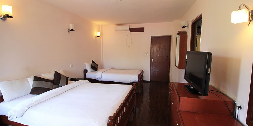 super-deluxe-bedroom-1